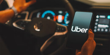 Uber lance “Digital Tasks” pour permettre à ses chauffeurs de gagner en ligne