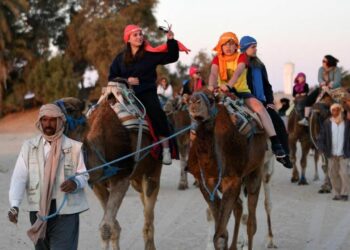 Tourisme: la croissance quantitative confirmée, celle qualitative en attente