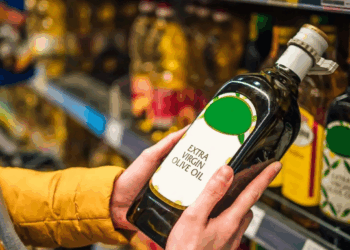 Huile d’olive: le prix de référence relevé à 10,200 dinars le kilo