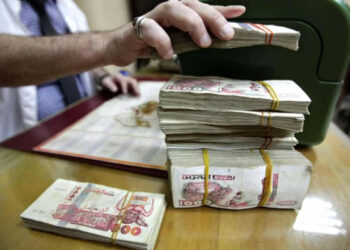 L’Algérie augmente le salaire minimum pour améliorer le pouvoir d’achat