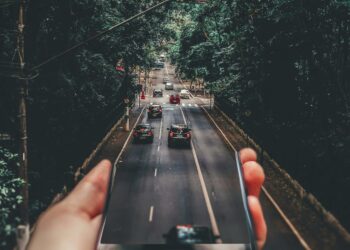 Tout le monde est connecté? Pas vraiment: les disparités numériques en 2026