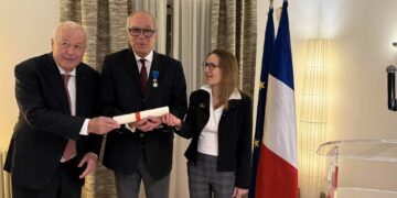 Le Dr Hechmi Louzir promu Officier de l’Ordre national du Mérite français