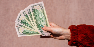 Exceptionnellement, les fonctionnaires de Dubaï toucheront leur salaire le 17 mars