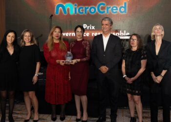 Microcred récompensée par le prix de “la gouvernance responsable” aux CSR Power Awards 2026