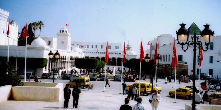 Tunis : plusieurs routes fermées cet après-midi autour de la Kasbah