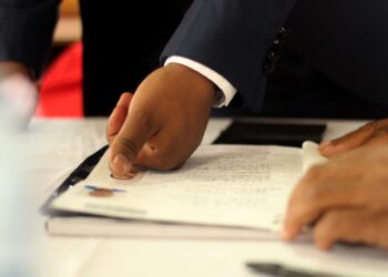 Caisse enregistreuse obligatoire: ce que prévoit la loi en cas de non-respect