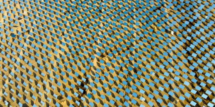 Gabès: 340 millions de dinars pour une nouvelle centrale solaire à El Mahamla