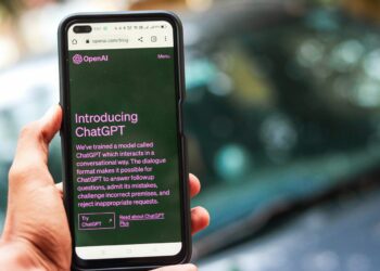 ChatGPT for Teens pour les 13 – 17 ans : OpenAI renforce le contrôle et la sécurité