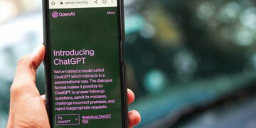 ChatGPT for Teens pour les 13 – 17 ans : OpenAI renforce le contrôle et la sécurité