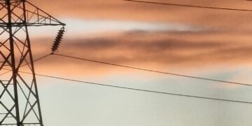 Coupures d’électricité : l’OTE écarte la piste climatique et pointe la STEG
