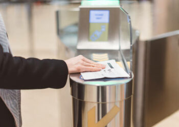 Visa électronique: pourquoi un voyageur tunisien peut se retrouver bloqué à l’aéroport