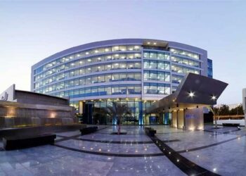 Raya Holding prépare une acquisition de 60 millions de dollars dans les data centers