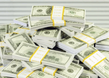 Dépenser un million de dollars par jour: il faudrait 2 850 ans pour épuiser la fortune de cet entrepreneur